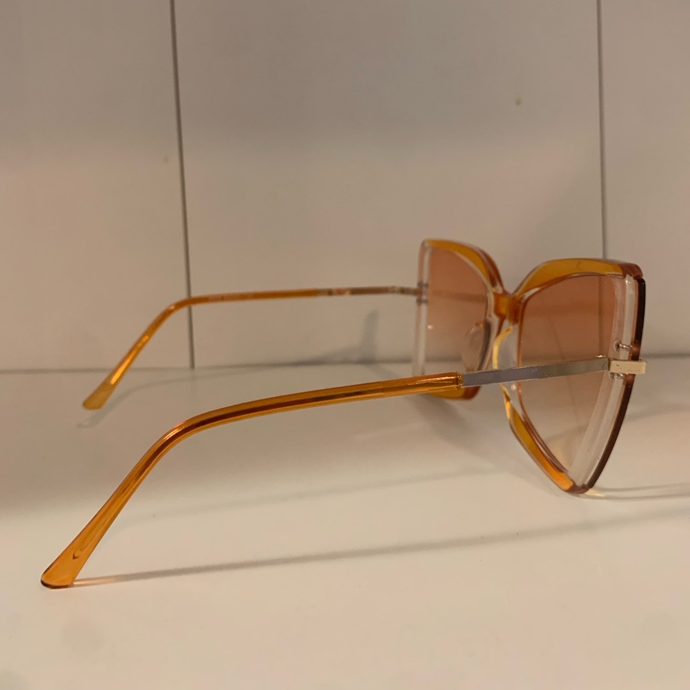 Oversized Orange Yellow and Gold Fashion Sunglasses!! - Picture 16 of 16